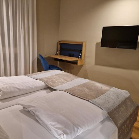 Hotel Wehra Wehr  Bagian luar foto