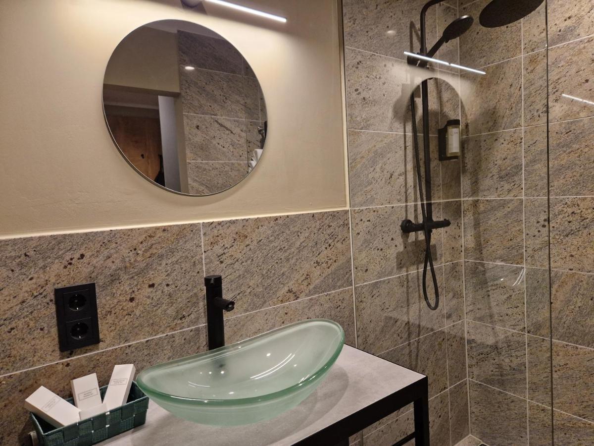 Hotel Wehra Wehr  Bagian luar foto
