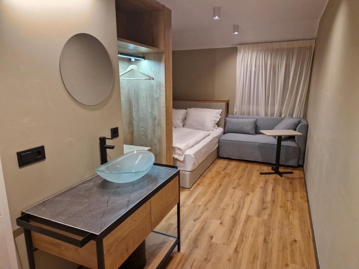 Hotel Wehra Wehr  Bagian luar foto
